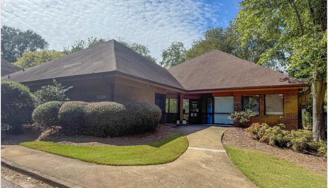 Single-tenant medical office building near UGA Medical Campus in Athens, GA